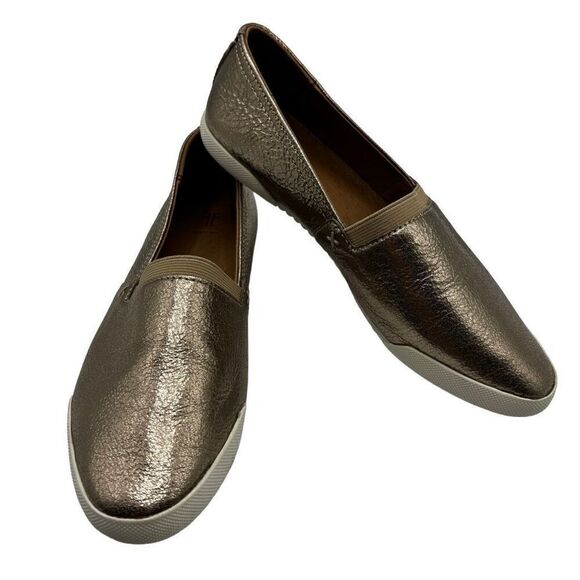 Frye Melanie Slip On Flats Loafers Gold Mirror Size 6.5 - Picture 1 of 9